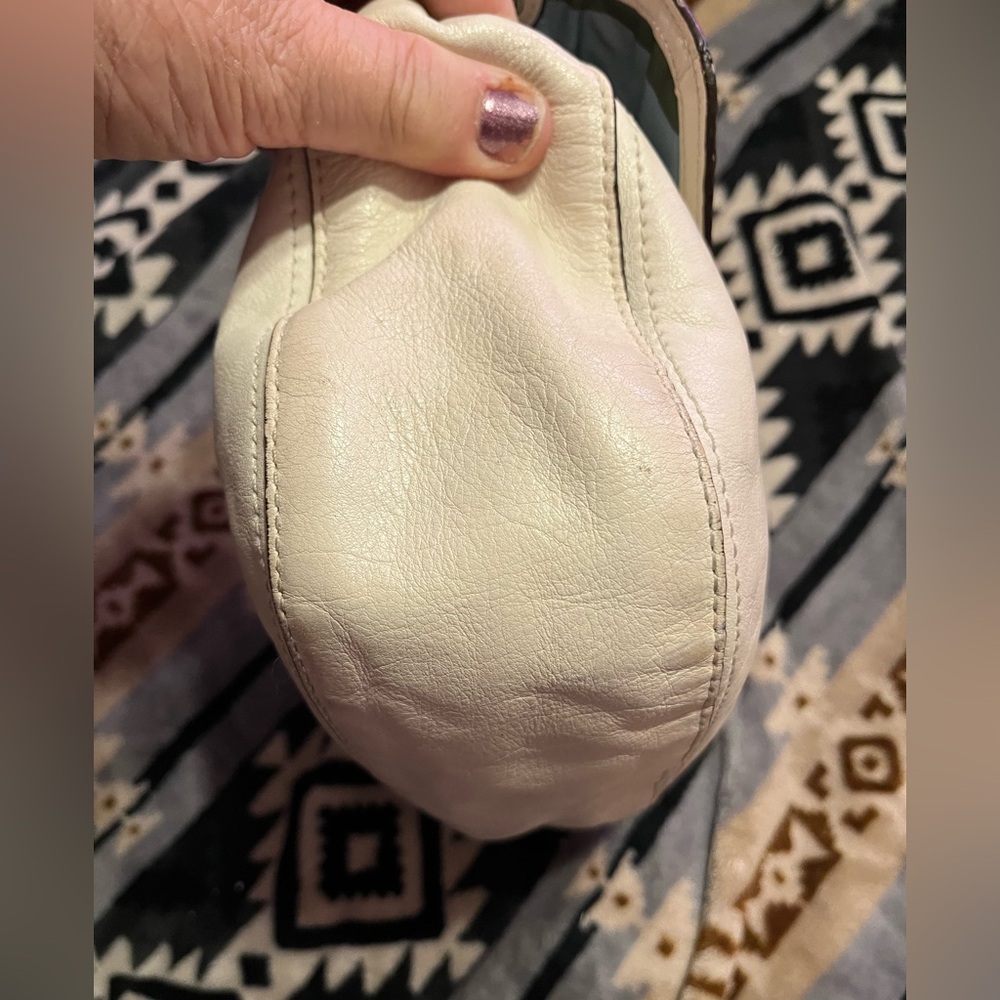 Coach EUC Anniversary Satchel 2012 2 way Bag in Ivory Leather - Picture 6 of 15